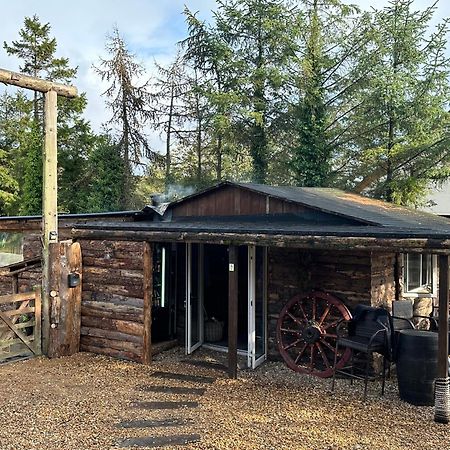 Greenvale Cabins Forkhill 外观 照片