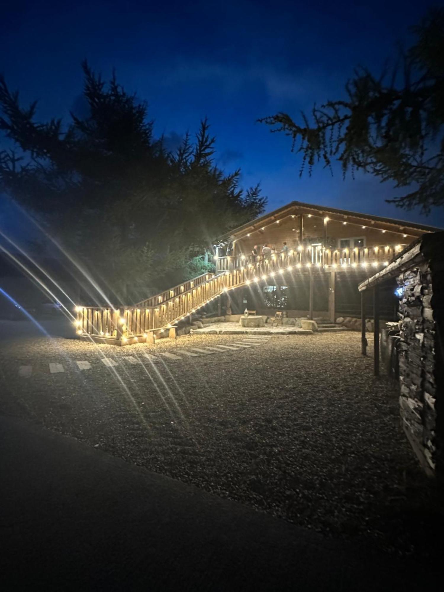 Greenvale Cabins Forkhill 外观 照片