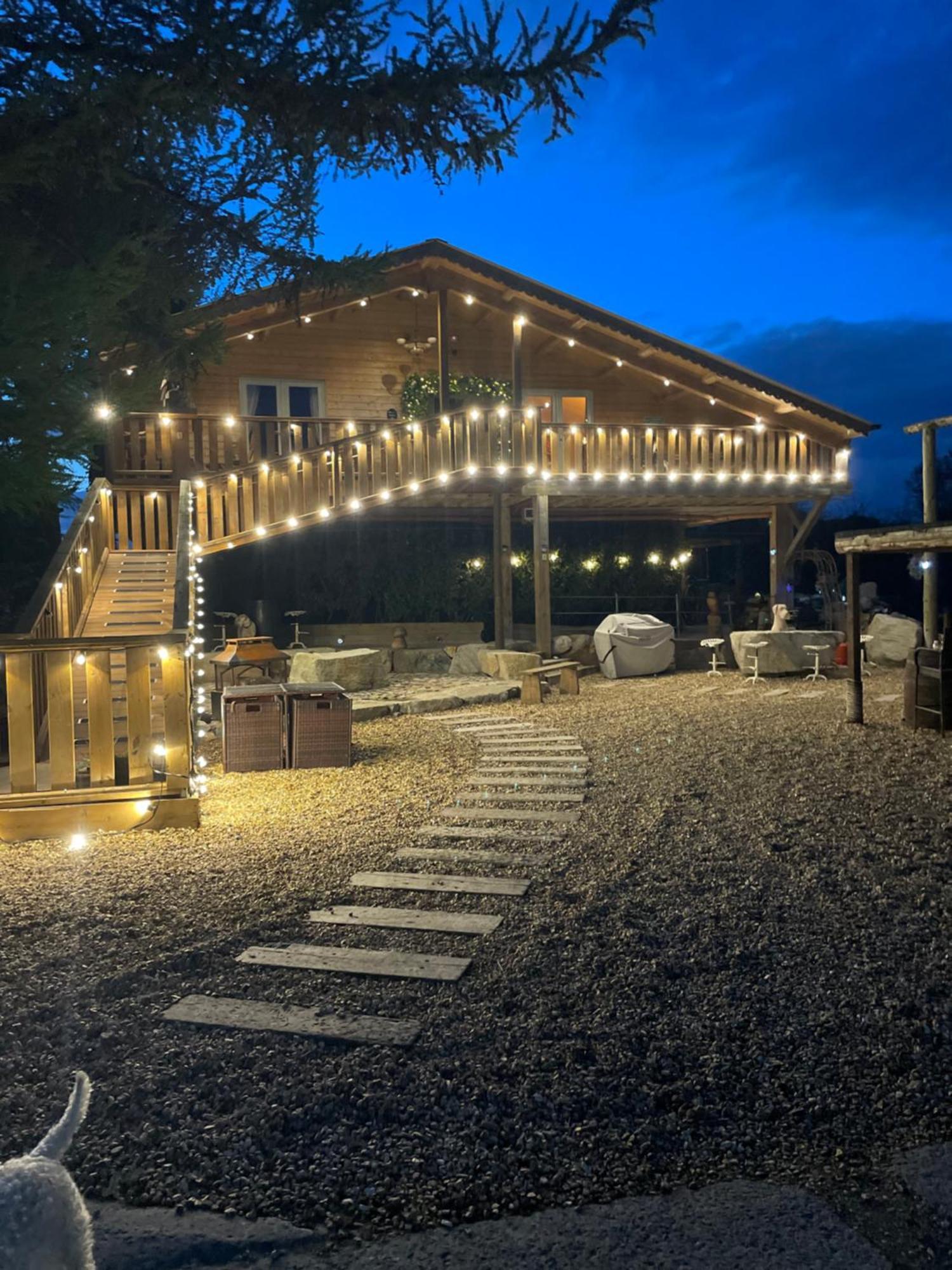 Greenvale Cabins Forkhill 外观 照片